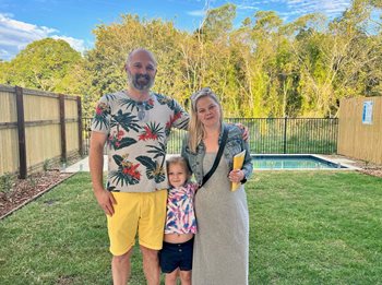 Lot-22-Jess-and-Paul-with-the-daughter-Delilah.jpg